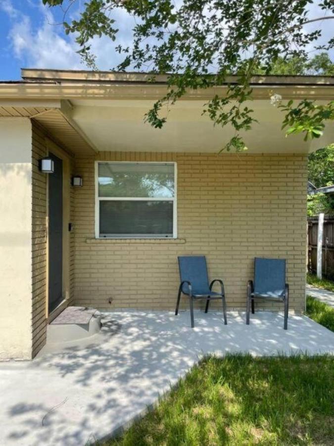 Cheerful Home Minutes From The Airport And Raymond James Stadium! 탬파 외부 사진