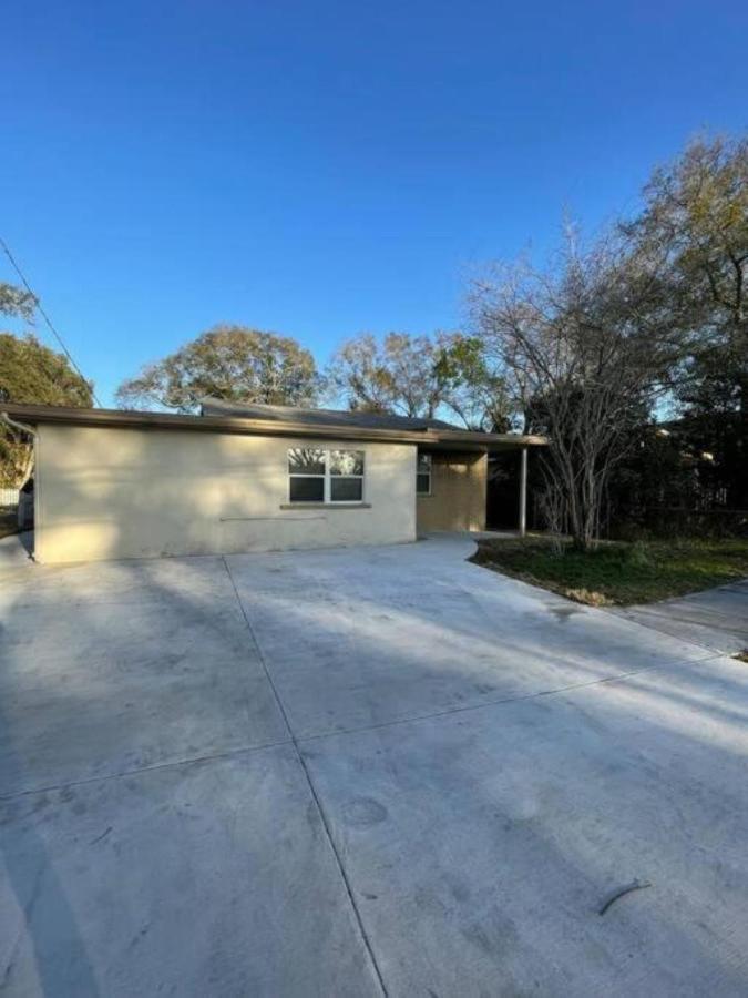 Cheerful Home Minutes From The Airport And Raymond James Stadium! 탬파 외부 사진